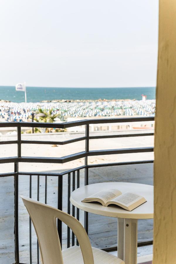Hotel Royal Cattolica Exterior photo