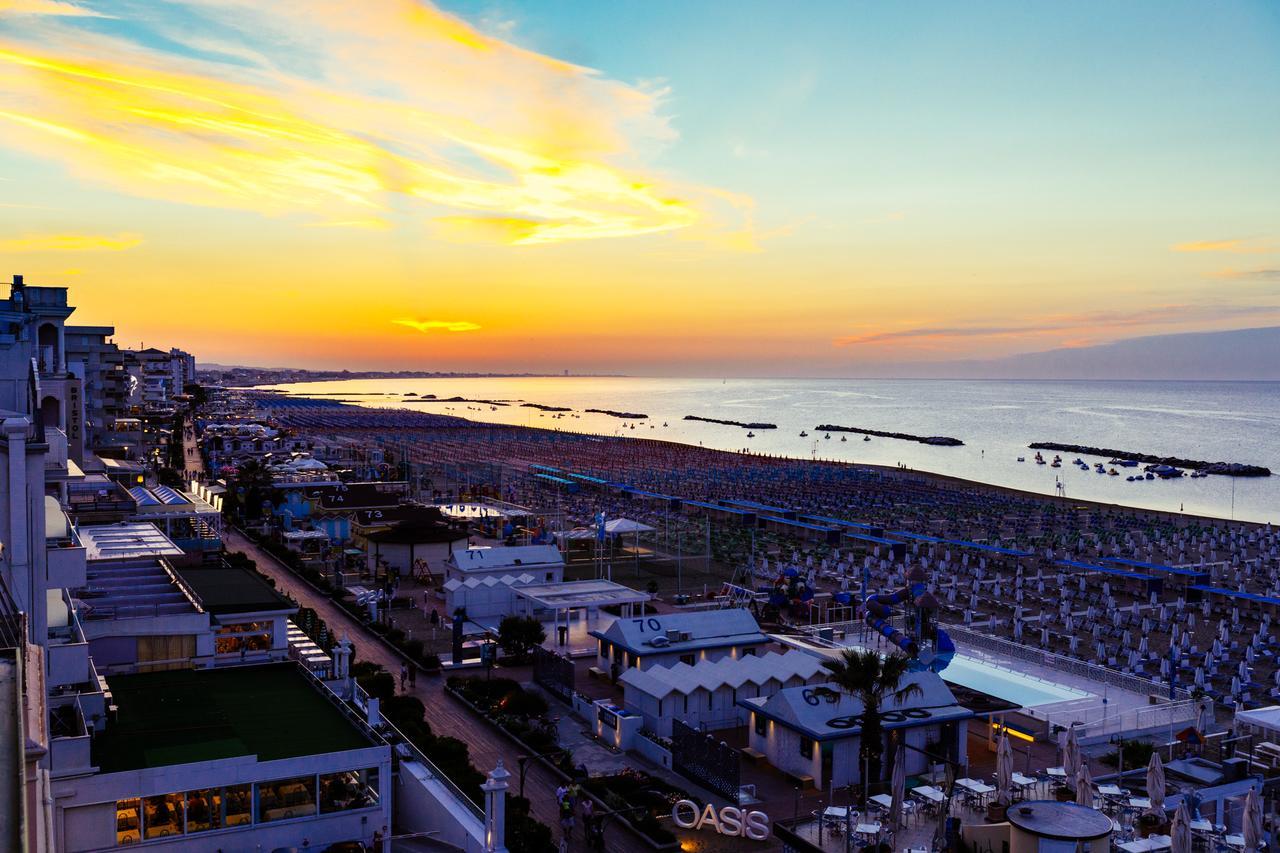 Hotel Royal Cattolica Exterior photo
